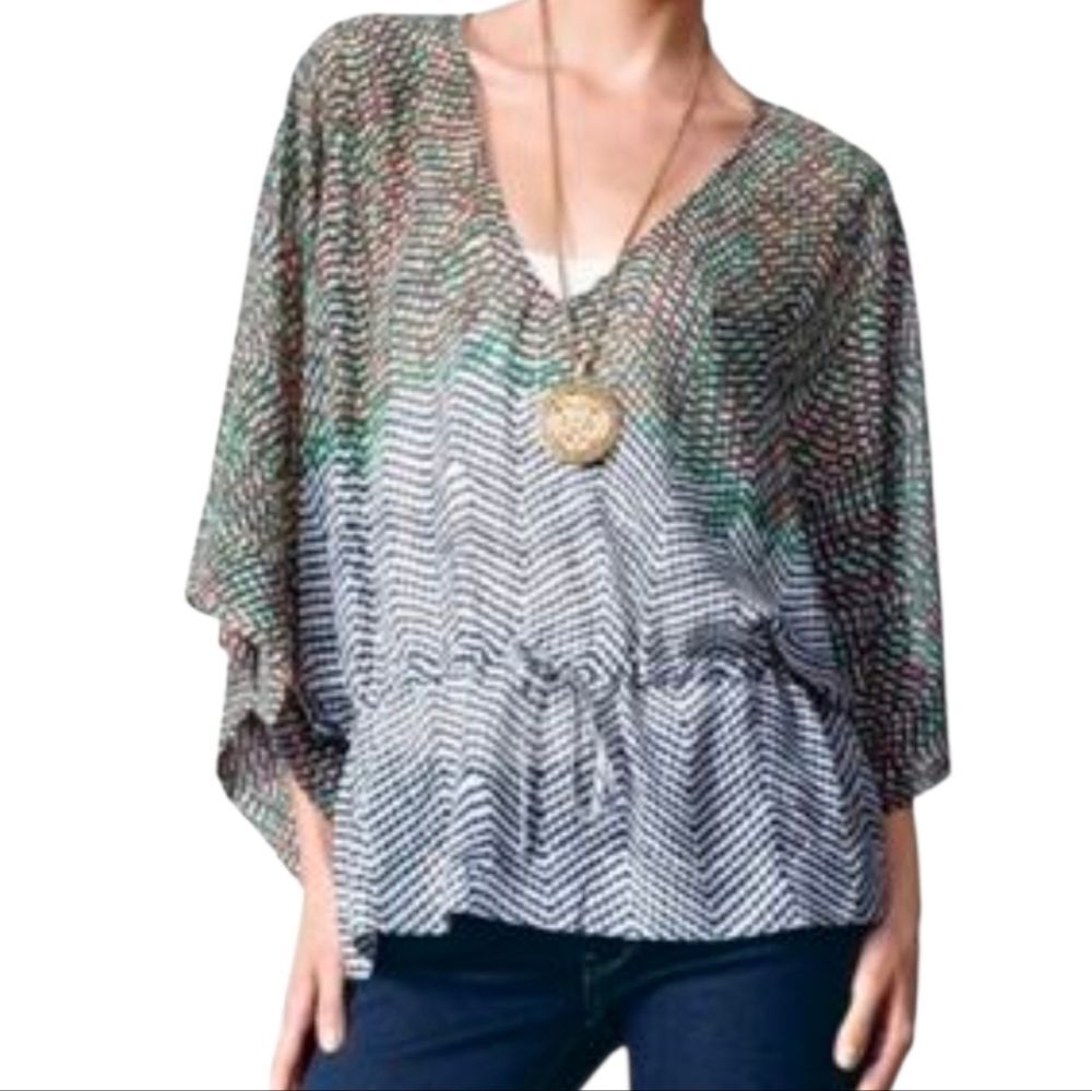 Cabi Arts Sheer Chiffon Tie Waist Boho Chic Kimono Top, Size S (Small)